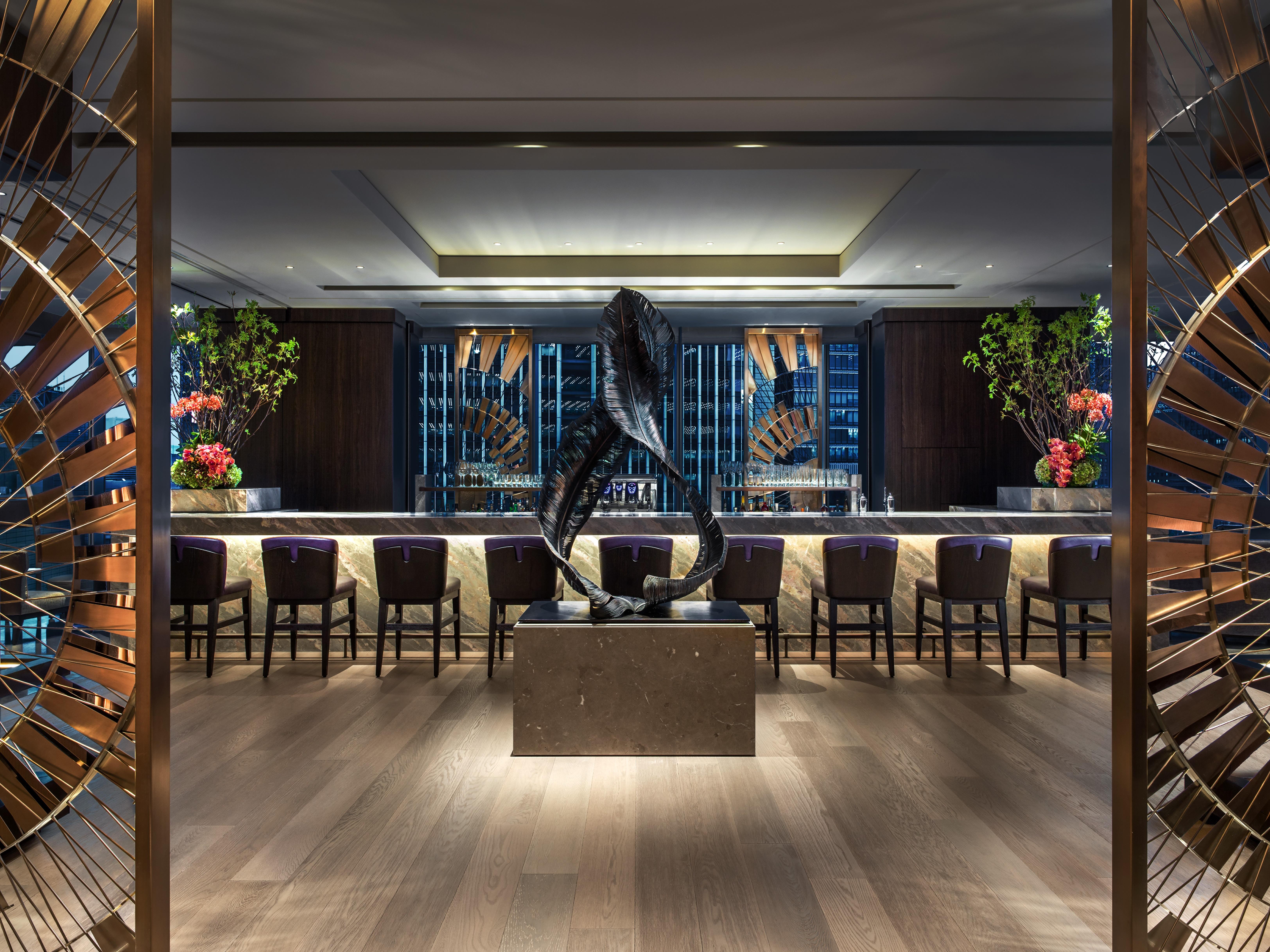 Four Seasons Hotel Tokyo At Marunouchi Экстерьер фото