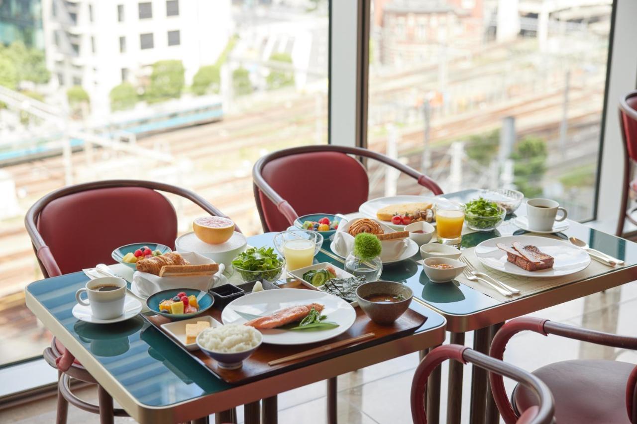 Four Seasons Hotel Tokyo At Marunouchi Экстерьер фото
